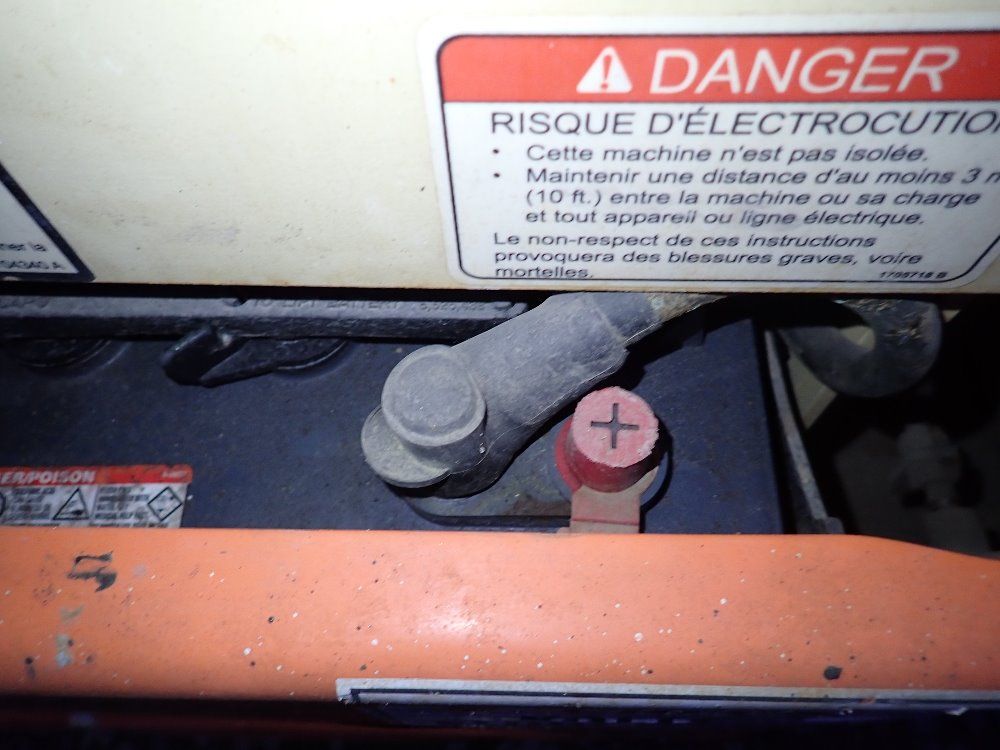 Jlg 500 Lbs Scissor Lift - 2630 Es