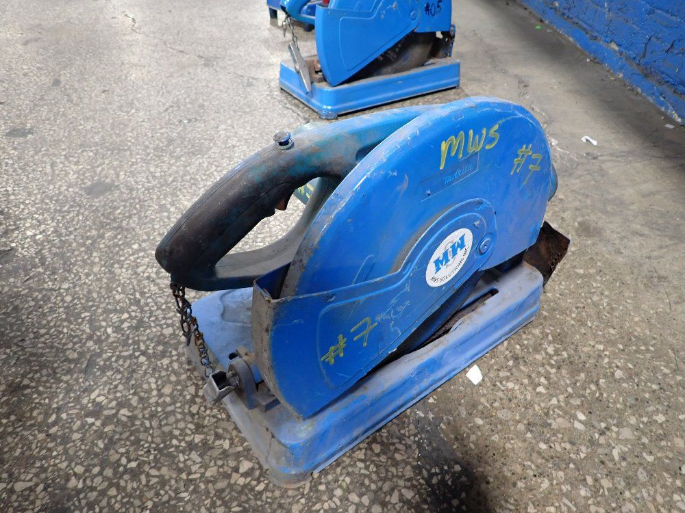 Makita 14" Chop Saw - 2414db