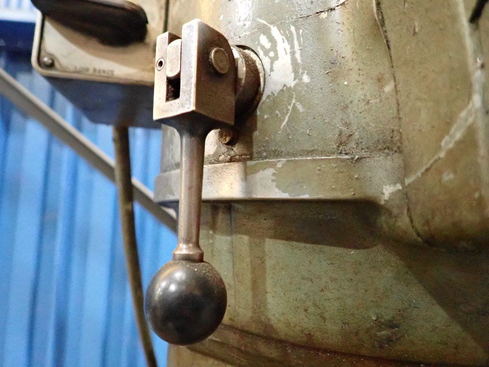 Bridgeport Vertical Milling Machine