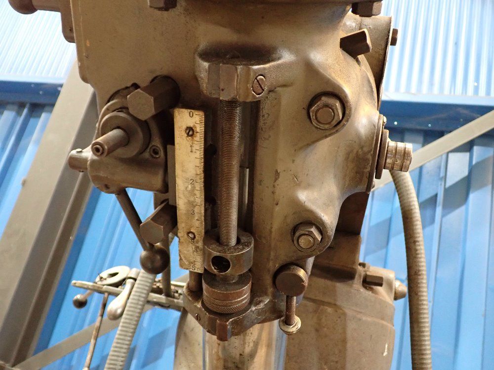 Bridgeport  Vertical Milling Machine