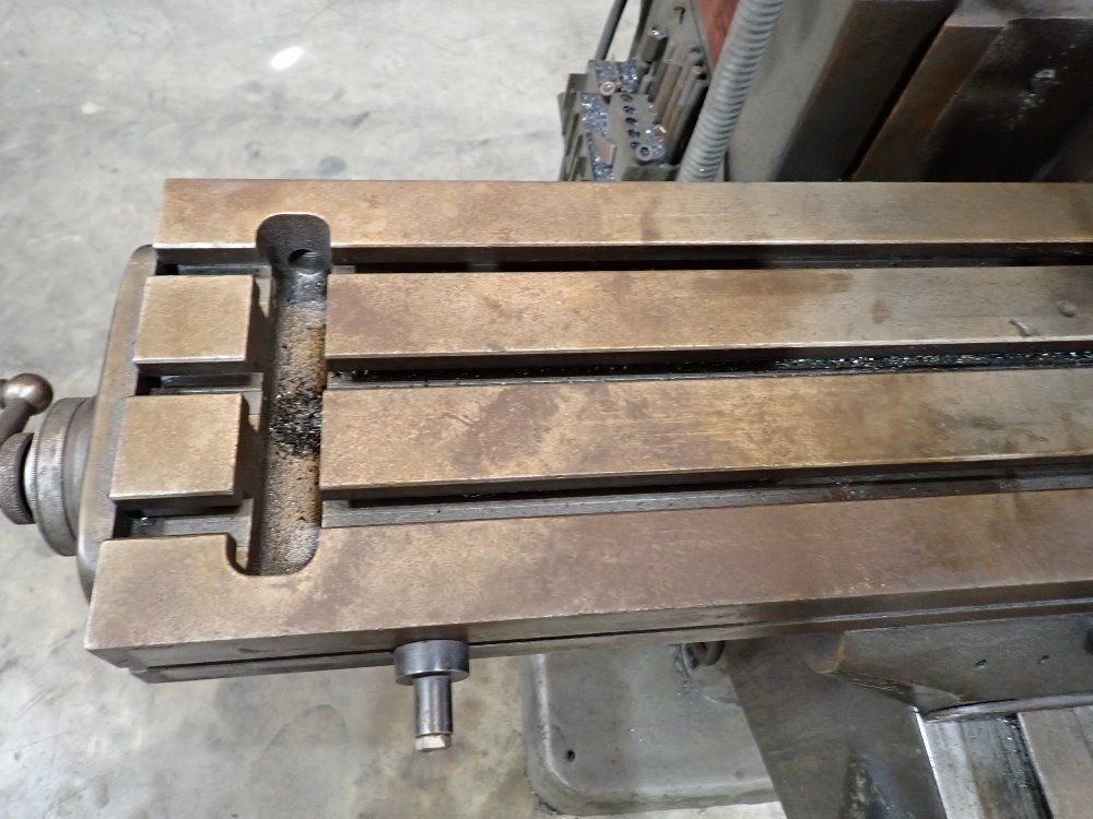 Bridgeport  Vertical Milling Machine