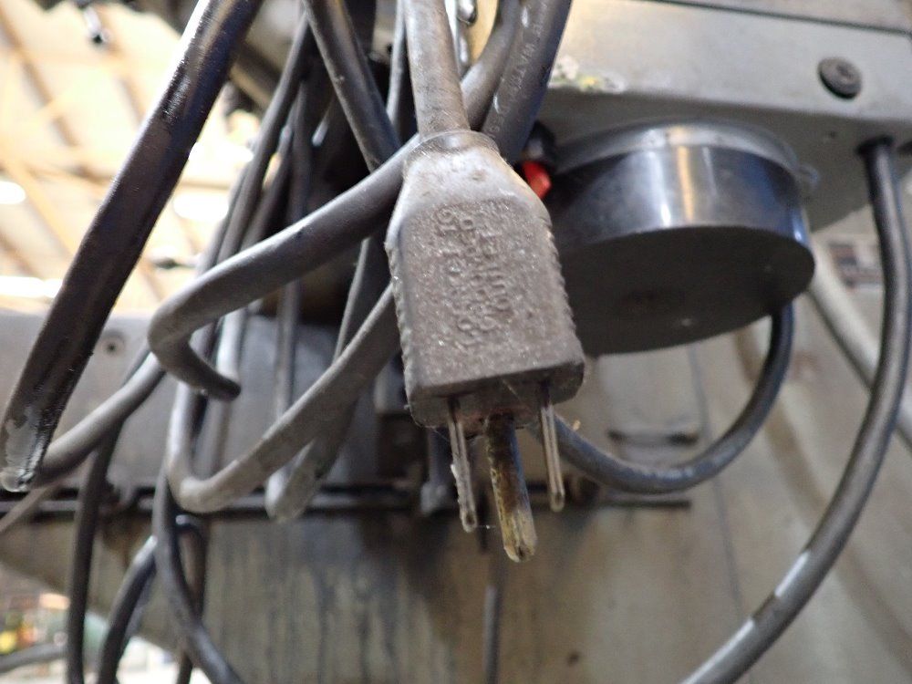 Bridgeport  Vertical Milling Machine