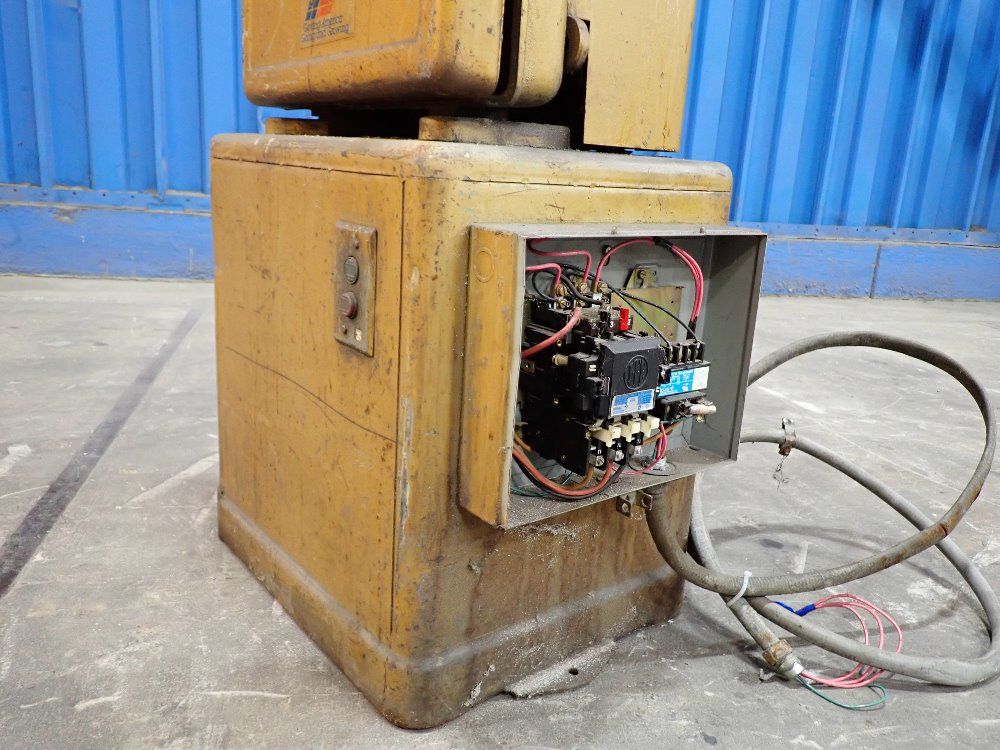 Powermatic 14.5 Vertical Bandsaw - 143