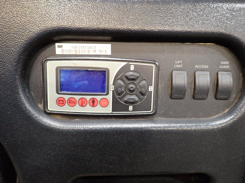 Yale 2000lbs Electric Order Picker - Os030efn24te105