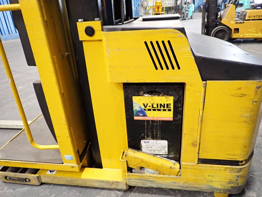 Yale 2000lbs Electric Order Picker - Os030efn24te105