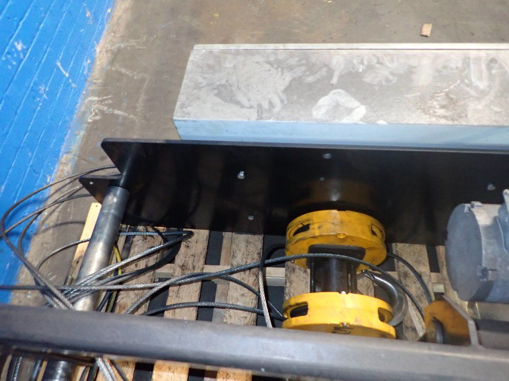 Shaw-box 5 Ton Cable Hoist - Wb3m