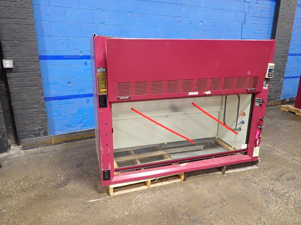 Safeaire 24" X 61" X 48" Id Fume Hood