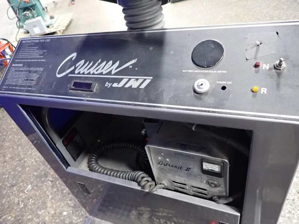 Jwi Electric Cart - V4400