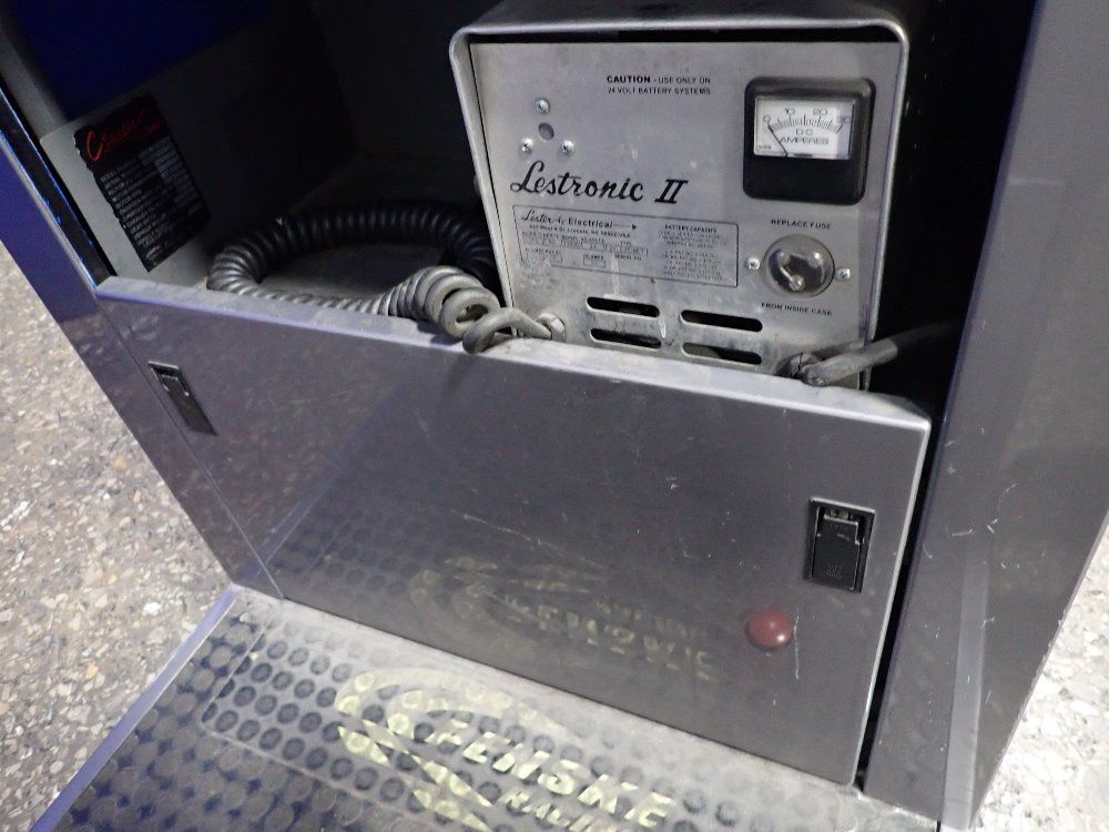 Jwi Electric Cart - V4400