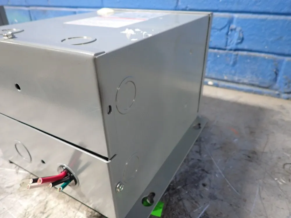 Square D 2 Kva Transformer - 2s1f