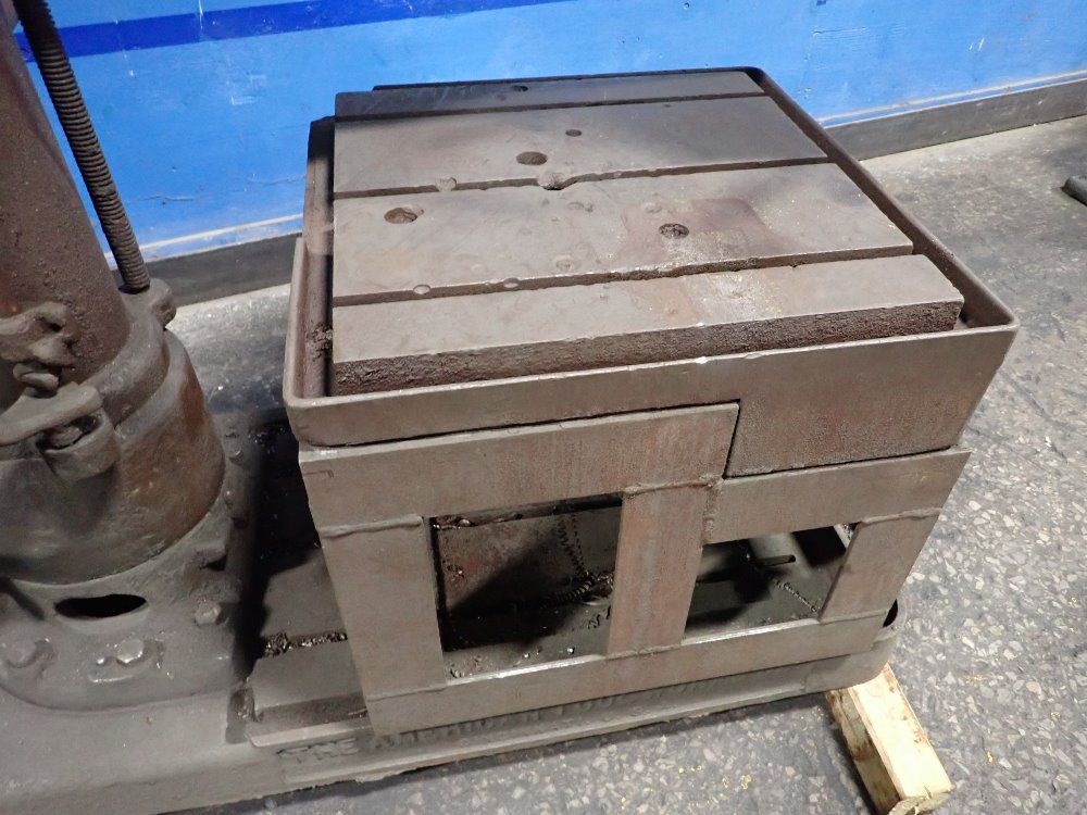 American 9" X 3'9"(45") Radial Arm Drill