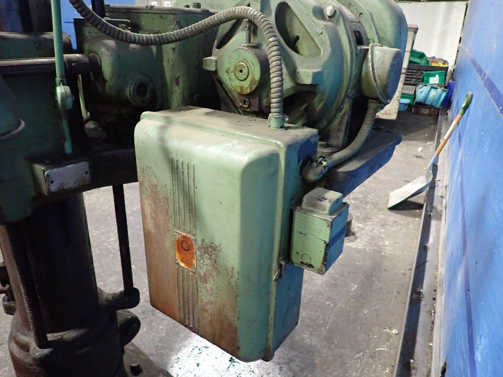 American 9" X 3'9"(45") Radial Arm Drill