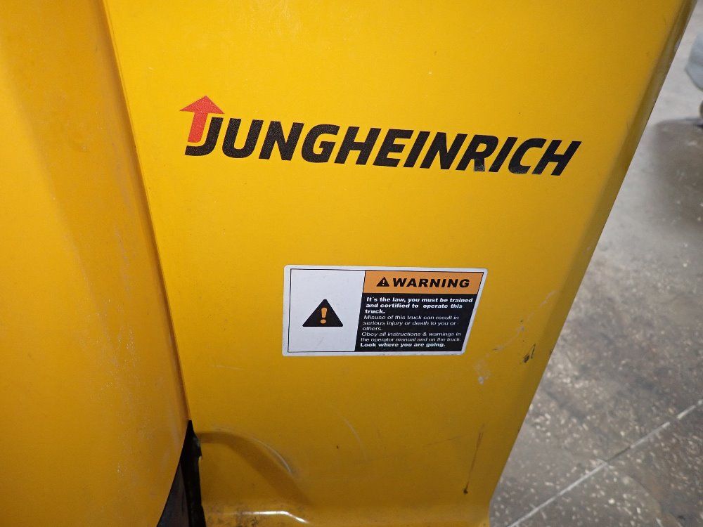 Jungheinrick 4400 Lbs Electric Pallet Jack - Eje120