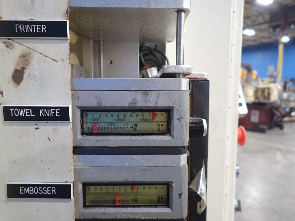 Circle Design V-12 Packaging Machine - V-12