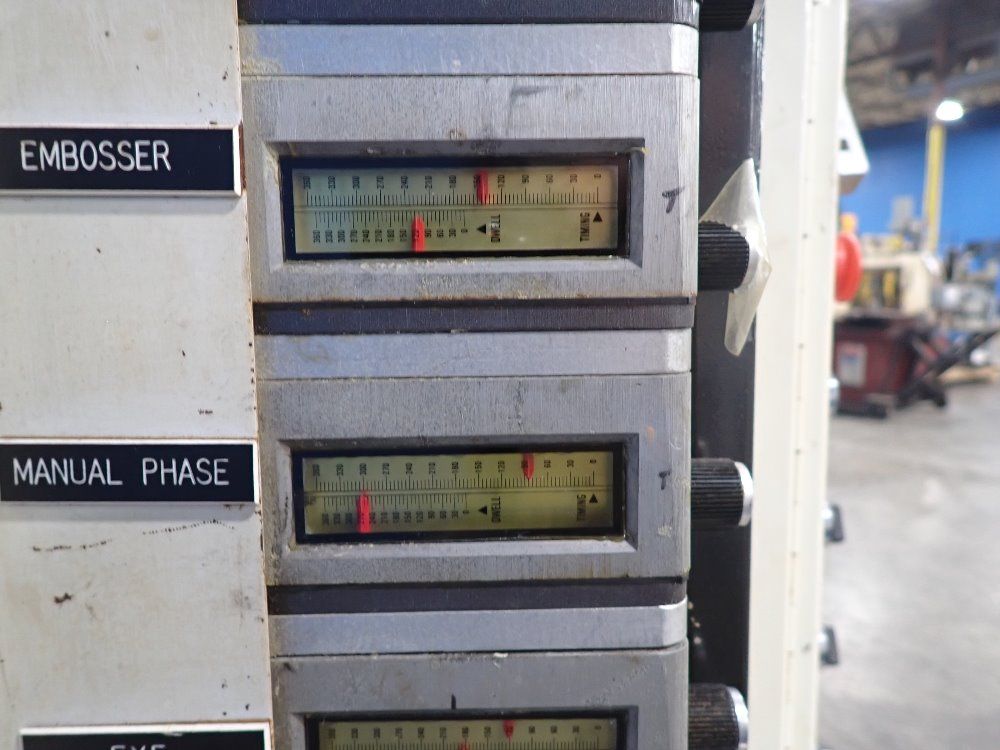 Circle Design V-12 Packaging Machine - V-12