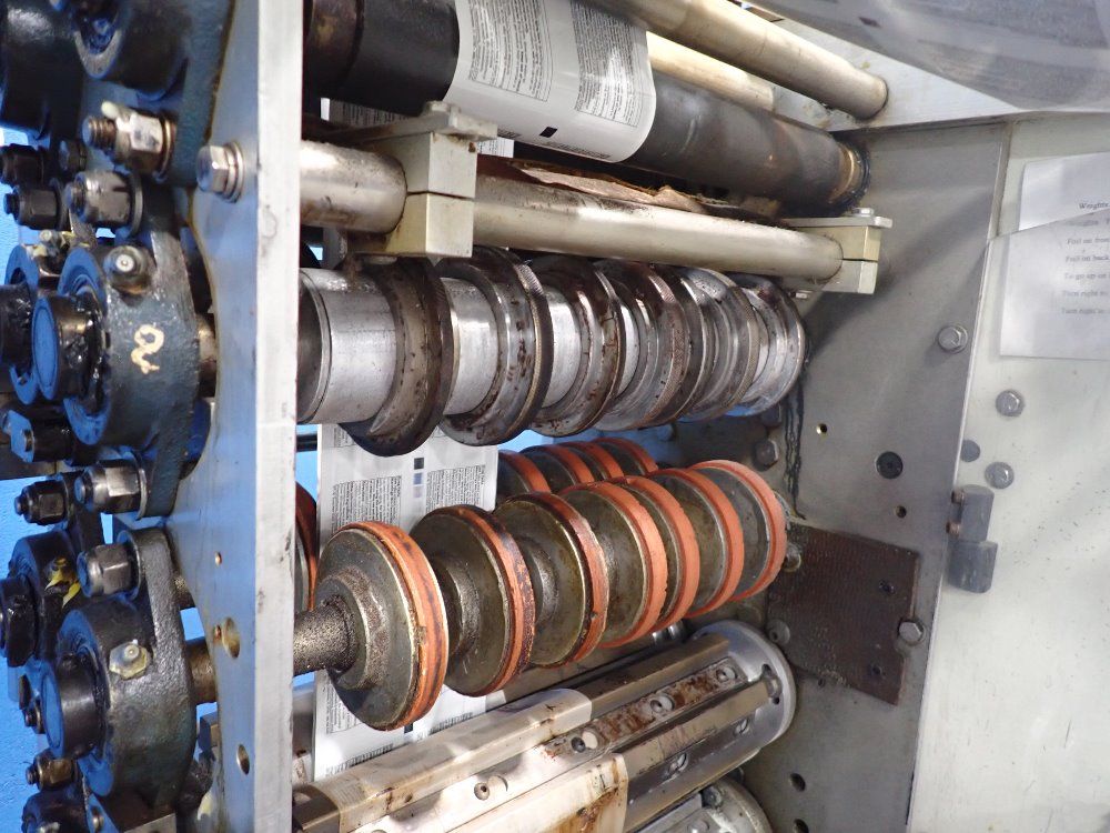 Circle Design V-12 Packaging Machine - V-12