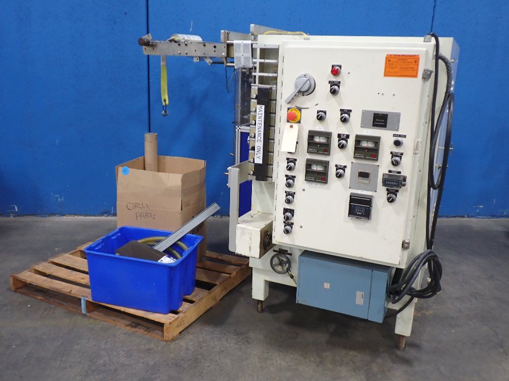 Circle Design V-12 Packaging Machine - V-12