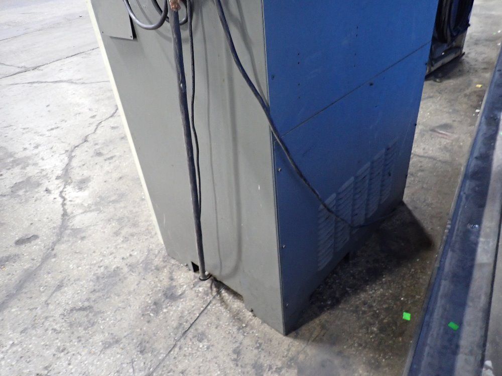 Fanuc Robot Control Cabinet - System R-30ia