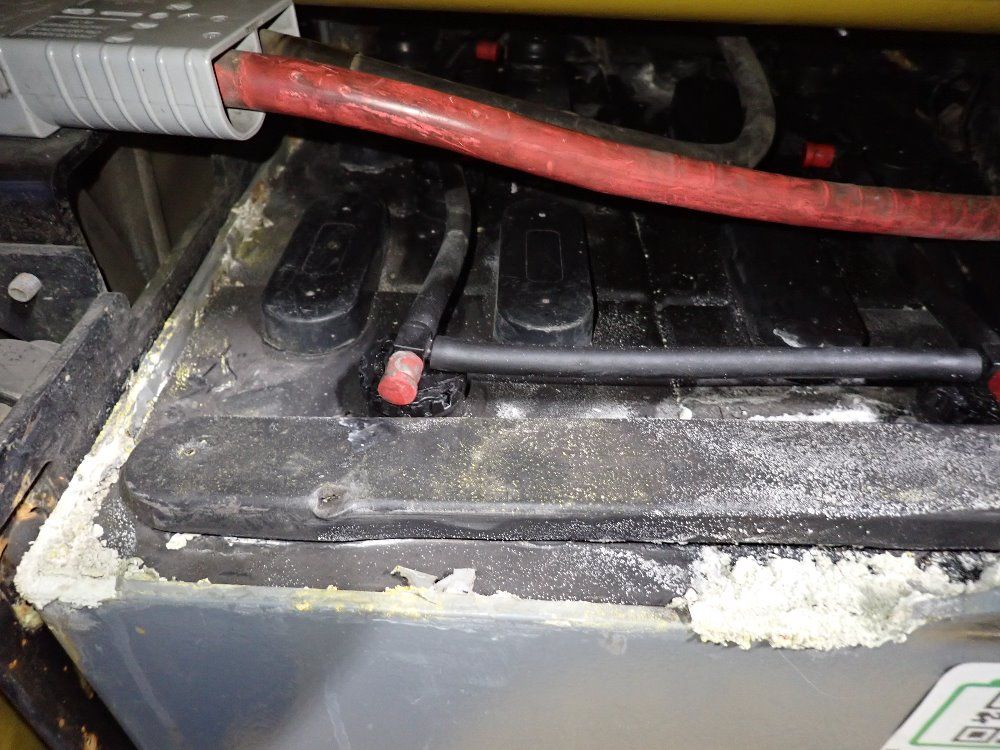 Yale 3650 Lbs Electric Forklift - Erp040vtn36te083