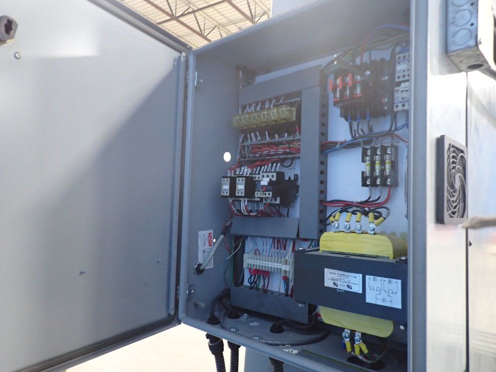 Santec 60" X 12" Cnc Vertical Mill - Rb40