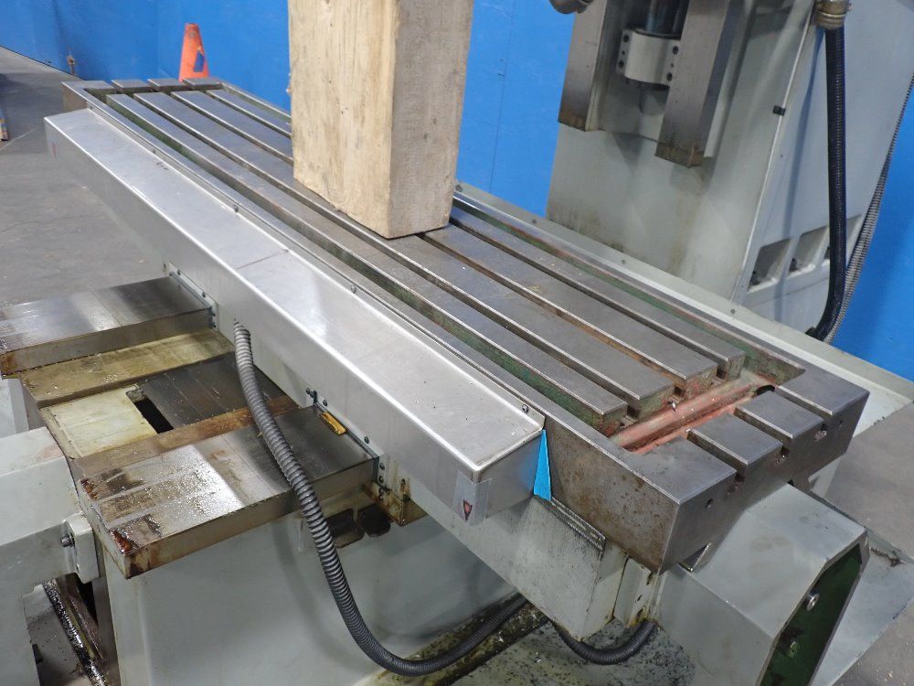 Santec 60" X 12" Cnc Vertical Mill - Rb40