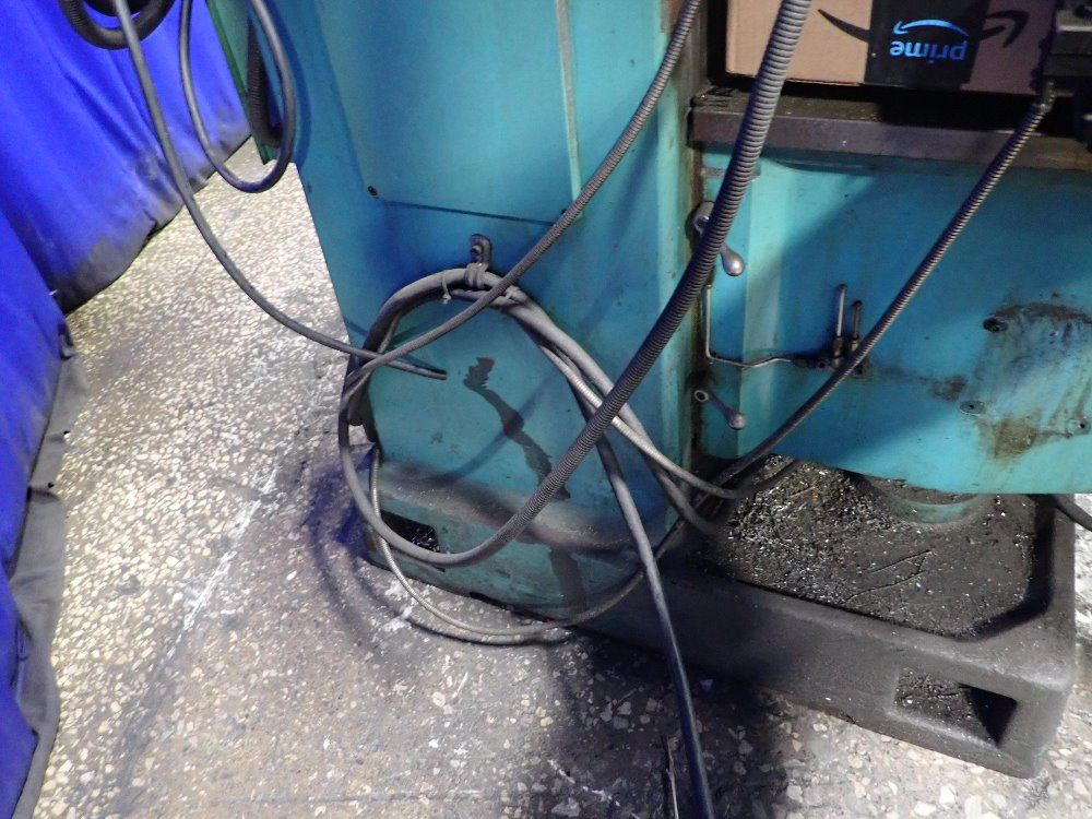 Southwestern Industries 10" X 50" Vertical Mill - Trak K3