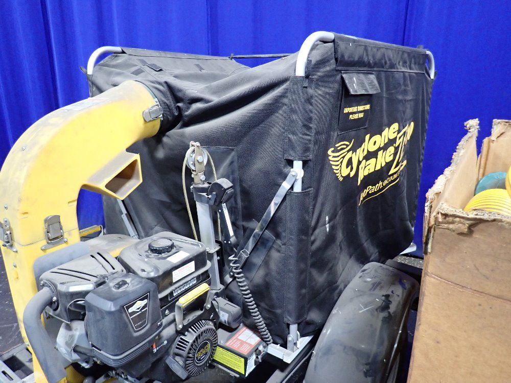 Cyclone Leaf Vacuum - Z-10