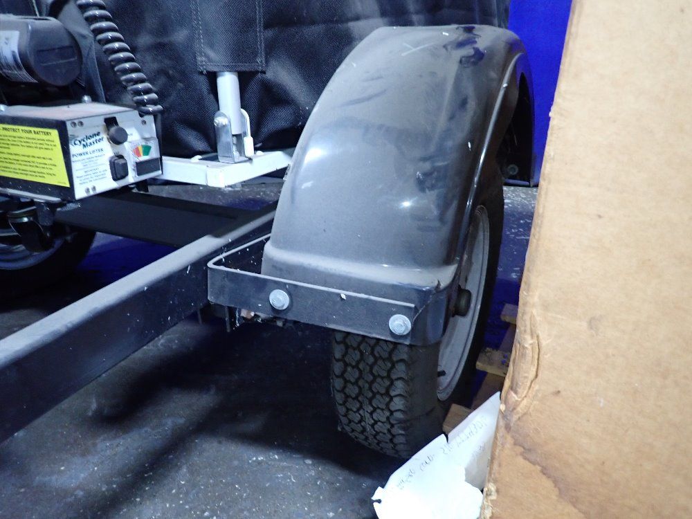 Cyclone Leaf Vacuum - Z-10