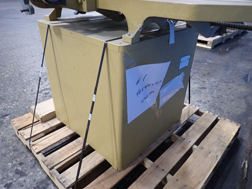 Challenger 19 1/4" Paper Cutter - Hl