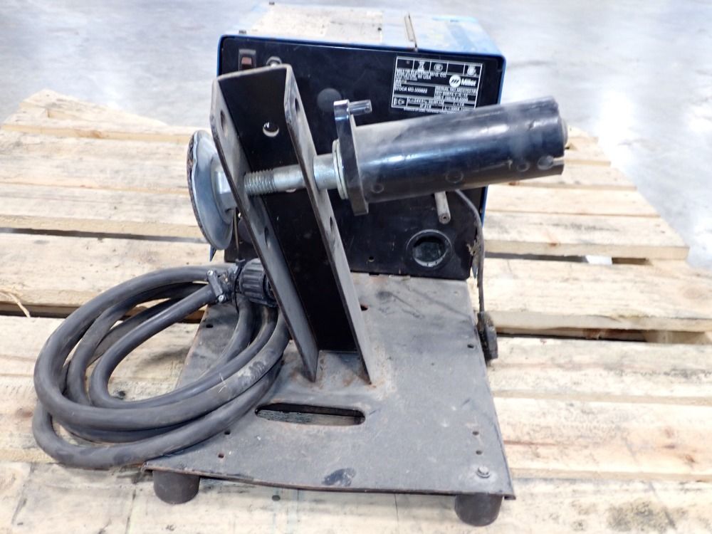 Miller Wire Feeder - 24a