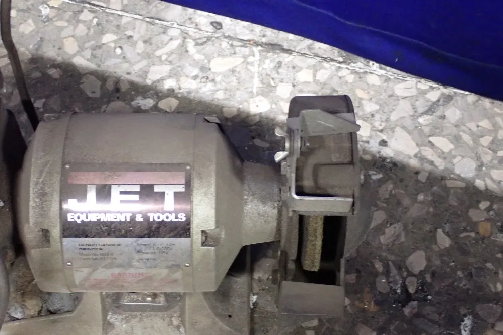 Jet Equipment Tools 1/2 Hp Bench Sander - Bgs-6