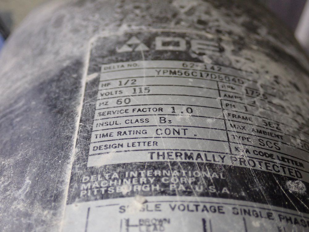 Delta 13 3/4" Vertical Band Saw - 28-245