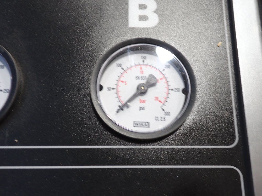 Ingersoll Rand 14.6 Litres Dryer - D90im