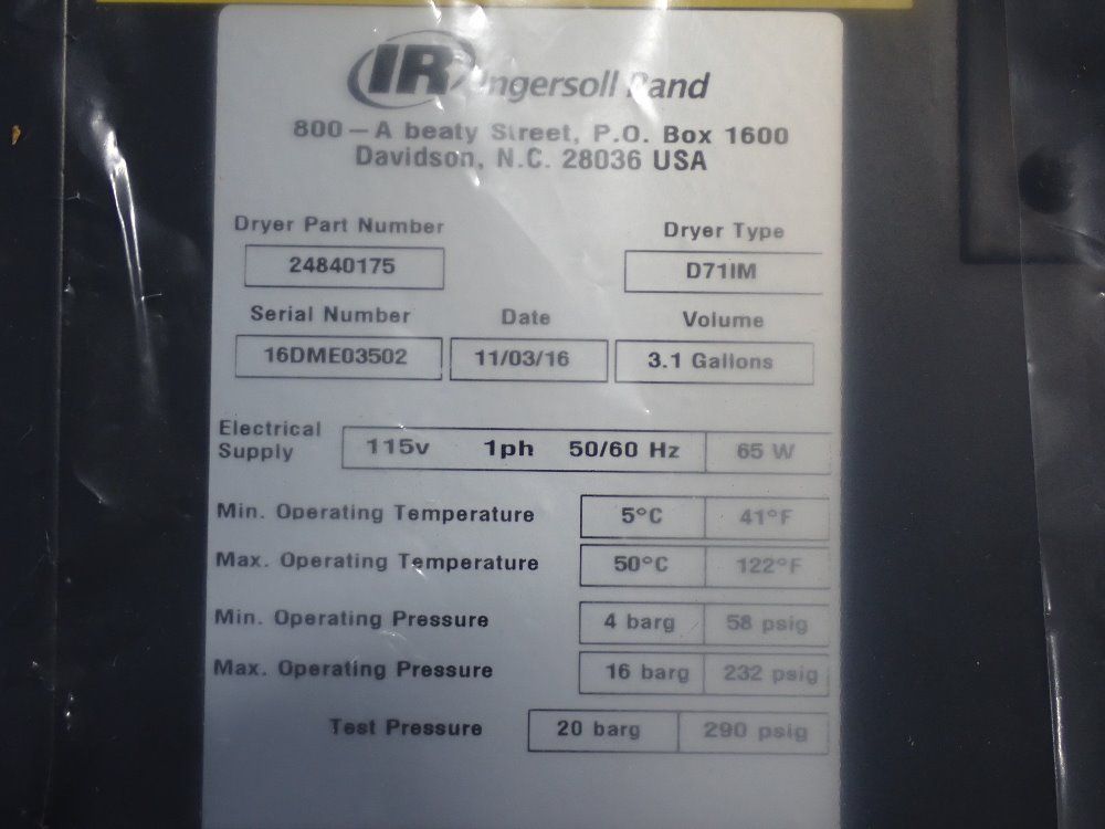 Ingersoll Rand 3.1 Gal Dryer - D71im