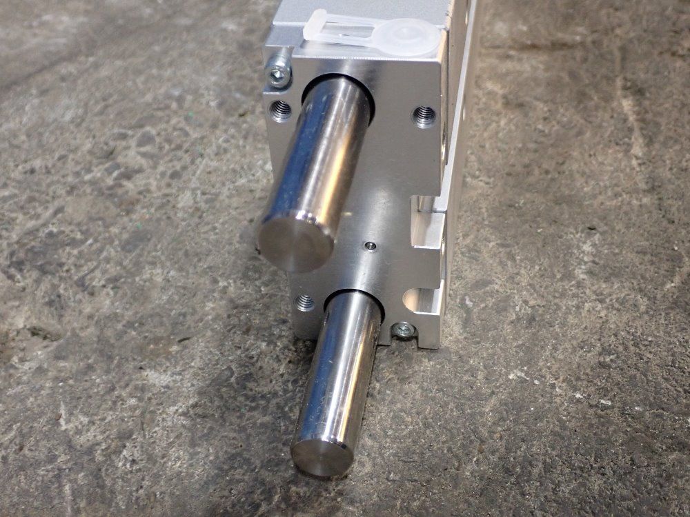 Festo Pneumatic Actuator - Dfm-25-200-b-ppv-a-gf