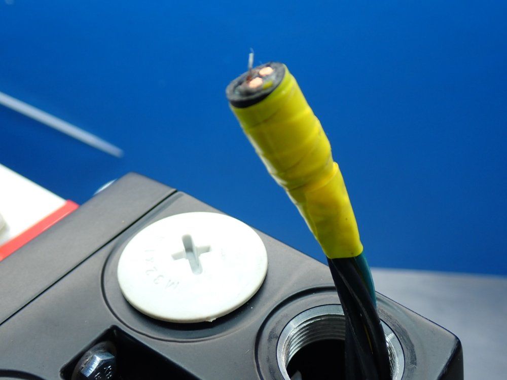 Sew Servodrive Movipro Drive And Application Controller - Phc21a-a075m1-e31a-00