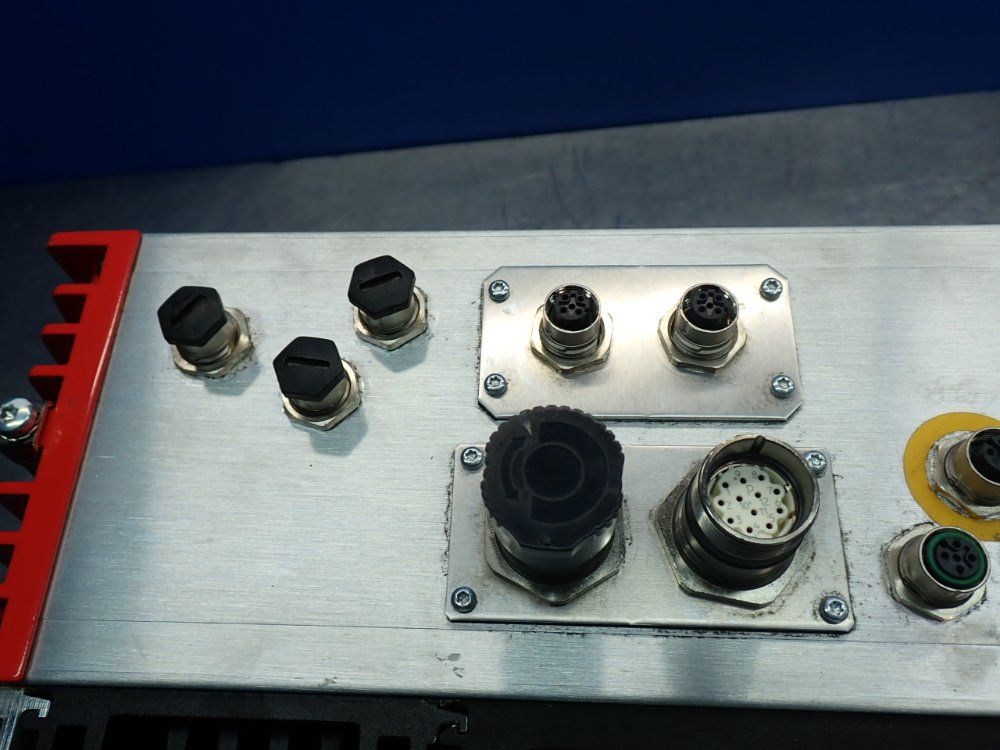 Sew Servodrive Movipro Drive And Application Controller - Phc21a-a075m1-e31a-00