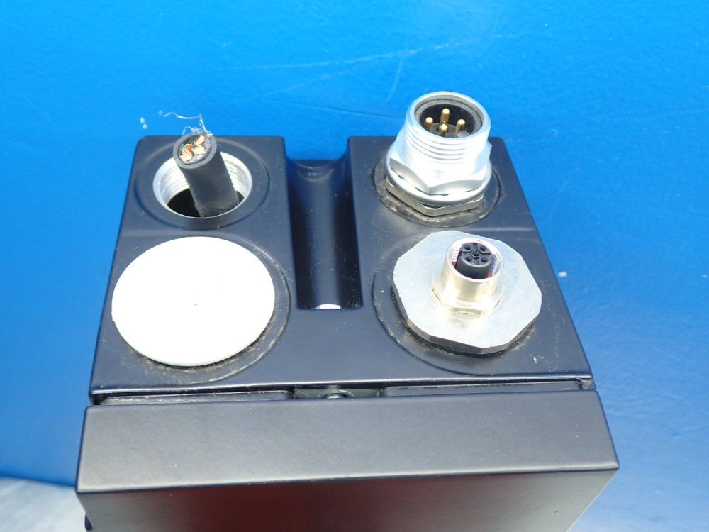 Sew Servodrive Movipro Drive And Application Controller - Phc21a-a075m1-e31a-00