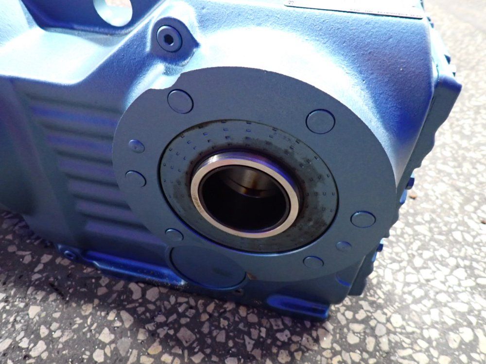 Sew-eurodrive 2 Hp Gear Drive - 850084544.08.08.001