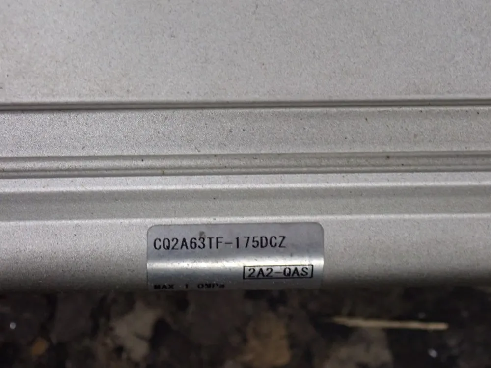 Smc Compact Cylinder - Cq2a63tf-175dcz