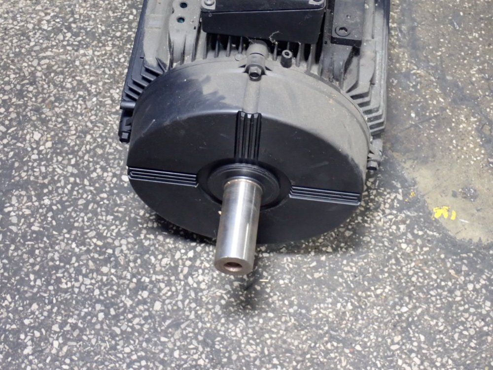 Brook Hansen 25 Hp Motor