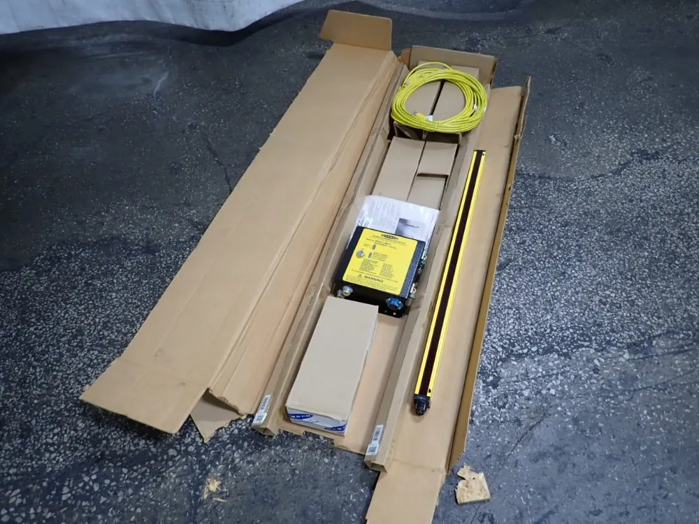 Banner 37"x1" Light Curtains - Mse3624y