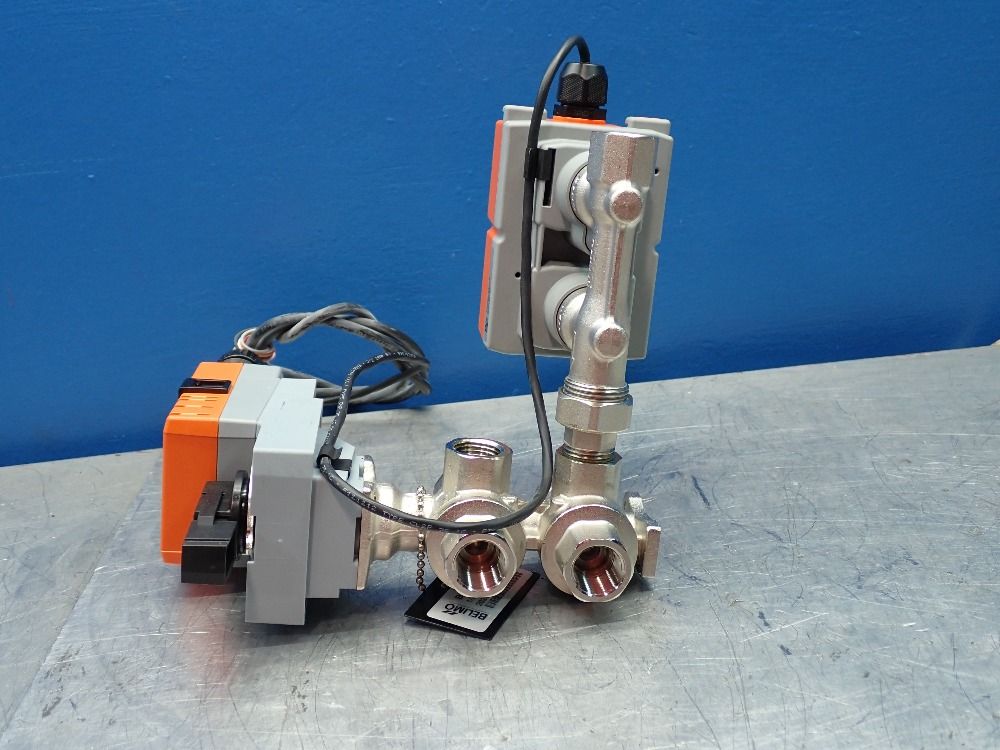 Belimo 6-way 1/2" Characterized Control Valve - P3050b6-k+lrx24-lp-ep6