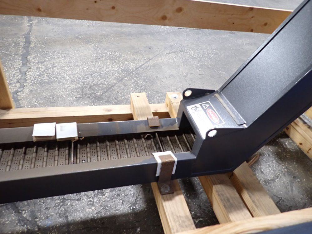 Hennig Incline Chip Conveyor - 100642