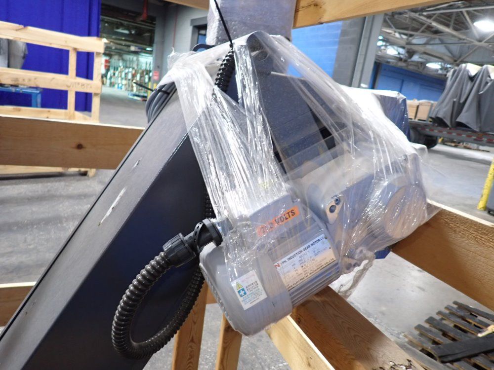 Hennig Incline Chip Conveyor - 100642