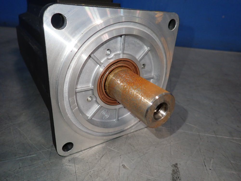 Rexroth Servo Motor - Ksm01.2b-071c-24n-s1-hg0-se-nn-d7-nn-fw