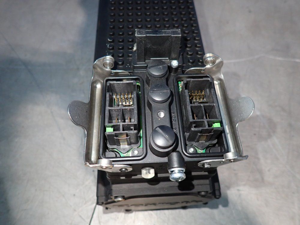 Rexroth Servo Motor - Ksm01.2b-071c-24n-s1-hg0-se-nn-d7-nn-fw