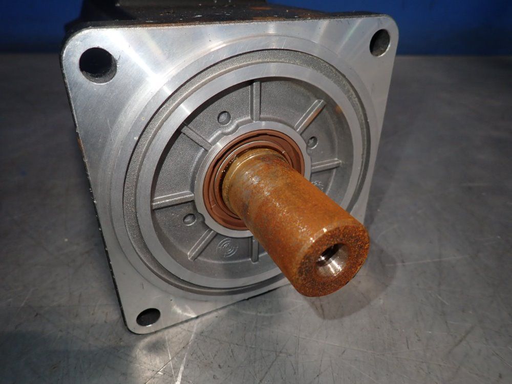 Rexroth Servo Motor - Ksm01.2b-071c-24n-s1-hg0-se-nn-d7-nn-fw