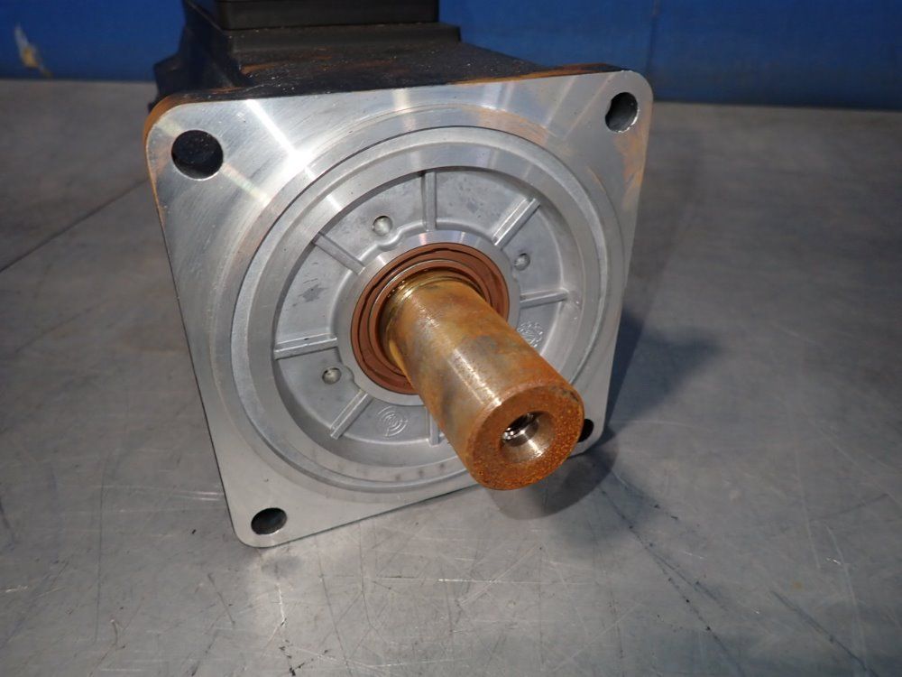 Rexroth Servo Motor - Ksm01.2b-071c-24n-s1-hg0-se-nn-d7-nn-fw