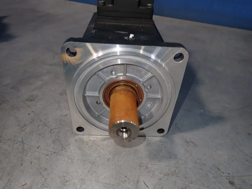 Rexroth Servo Motor - Ksm01.2b-071c-24n-s1-hg0-se-nn-d7-nn-fw